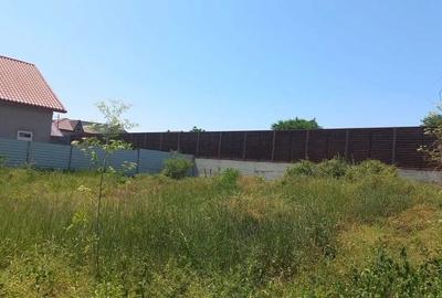 Teren Construcții intravilan de 500 mp, în Lazu - 2