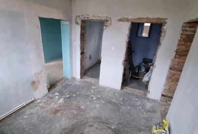 Casă individuală cu 3 camere cu Canalizare în Cerghizel - 5