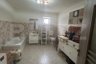 Casă cu 4 camere cu Teren 343 Mp în Șag - 15