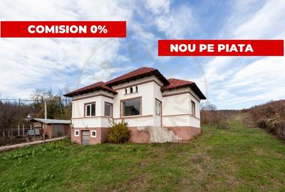 Casă individuală cu 3 camere cu Teren 2600 Mp în Călinești - 1