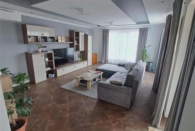 Casă individuală cu 4 camere cu Teren 688 Mp în Aeroport - 1