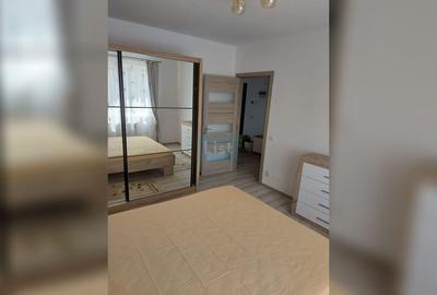 Apartament cu 3 camere semidecomandat, mobilat în Florești - 6