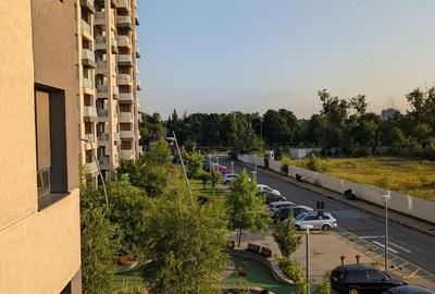 Apartament cu 3 camere decomandat, mobilat în Bd. Laminorului - 9