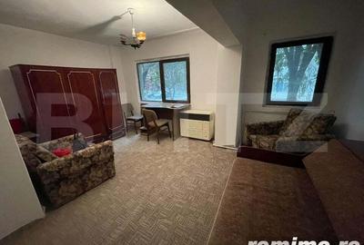 Garsonieră decomandată în Debarcader