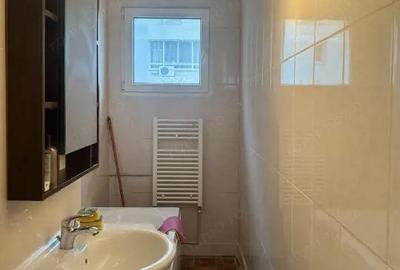 Garsoniera luminoasa | Geam la baie | Metrou Nicolae Grigorescu - 5