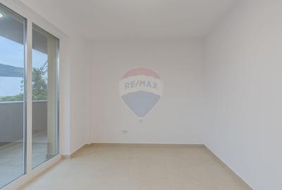 Clinica medicala-9 cabinete- URBAN PLAZA - bloc 15 parter! - 43