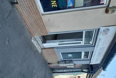 Spațiu comercial, de 20 mp, în Central - 6