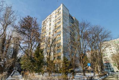 Apartament cu 3 camere decomandat, mobilat în Berceni - 9