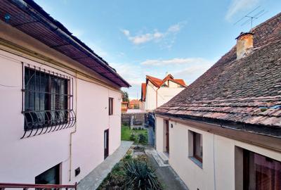 Apartament cu 4 camere semidecomandat, mobilat în Brașovul Vechi - 18