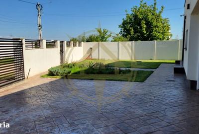 Casă cu 4 camere cu Garaj în Dumbrăveni - 8