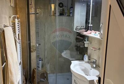 Apartament cu 3 camere decomandat în Central - 2