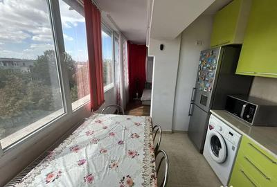 Apartament cu 2 camere decomandat în Tomis II - 4