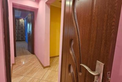 Apartament cu 2 camere decomandat în C5 - 5