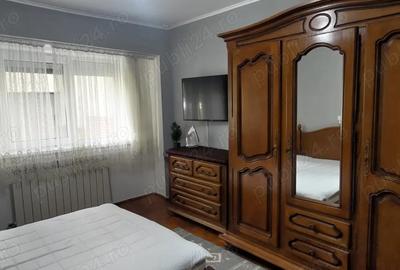 Inchiriez apartament zona centrala cu loc de parcare - 4