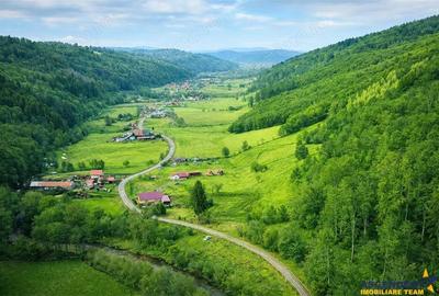 Teren de 5425 mp, în Județean - 3