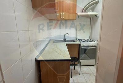 Garsoniera de inchiriat - 4