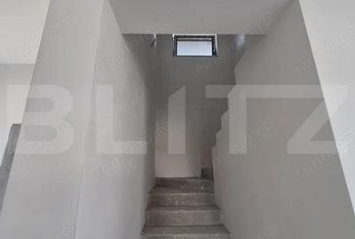 Casă cu Teren 620 Mp în Bercu Roșu - 17