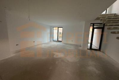 Vila deosebita de vanzare - zona Mamaia Nord pe malul lacului - 26