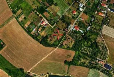 Teren de 4600 mp, în Central - 4