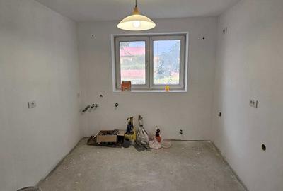 Apartament cu 2 camere decomandat în Micro 11 - 4