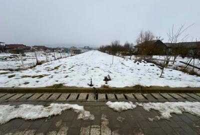 Teren de 1942 mp, în Unirea - 1