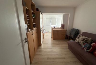 Apartament cu 4 camere decomandat în Iancului - 33