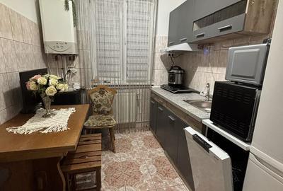 Apartament cu 2 camere decomandat în Central - 1