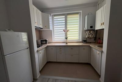 Apartament, 2 camere, decomandat, 70 mp, Centru, zona Campia Islaz - 3