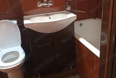Garsonieră decomandată în Central - 9
