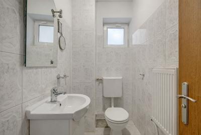 Casă individuală cu 6 camere cu Canalizare în Viilor - 15