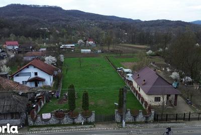 Teren de 2823 mp, în Sălătrucel - 6