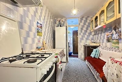 Apartament cu 3 camere decomandat în E3 - 5