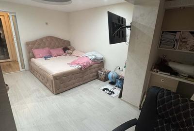 Apartament cu 3 camere decomandat în Central - 6