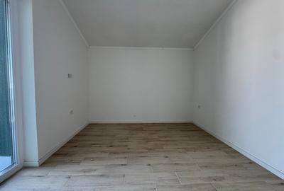 Apartament cu 4 camere decomandat în Giroc - 18