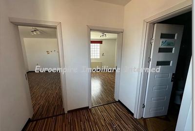 Casă cu 3 camere cu Teren 230 Mp în Casa de Cultură - 10