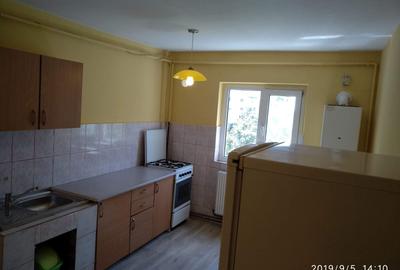 !! 2 Camere..confort 1 ...etaj intermediar...Str Ana Ipatescu - 8