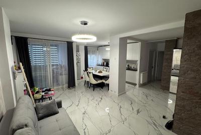 Apartament cu 3 camere decomandat în Central