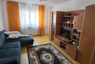 Apartament cu 2 camere decomandat în 1 Mai - 1