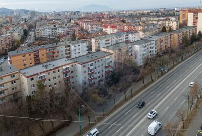 Apartament cu 2 camere semidecomandat, mobilat în Vlahuță