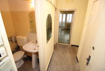 Garsonieră decomandată în Titan - 6