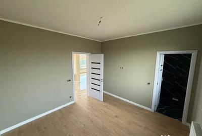 Casă cu 4 camere cu Teren 480 Mp în Săsar - 4