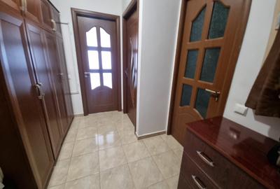 Garsonieră decomandată, mobilată în Central - 3