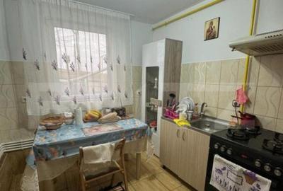 Casă cu 3 camere cu Teren 2870 Mp în Central - 3