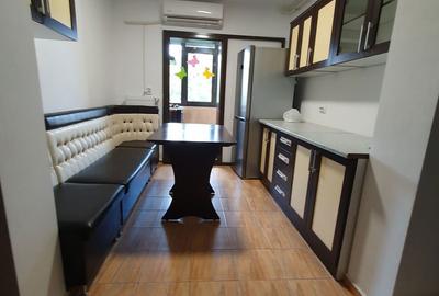 Apartament cu 2 camere decomandat în Tomis III - 12