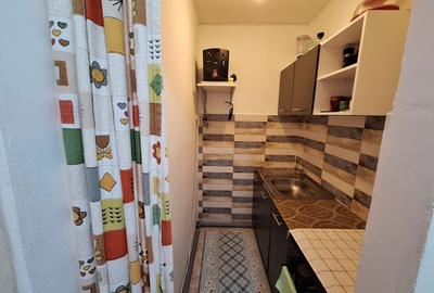 Garsonieră decomandată în UMT - 4