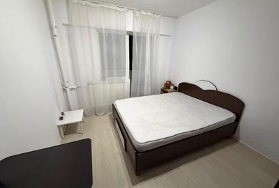 Apartament cu 3 camere decomandat în Berceni - 3