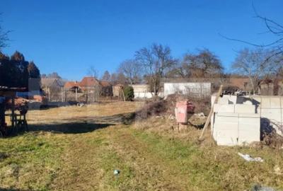 Teren de 460 mp, în Central - 1