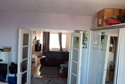 Apartament cu 4 camere în Central - 1