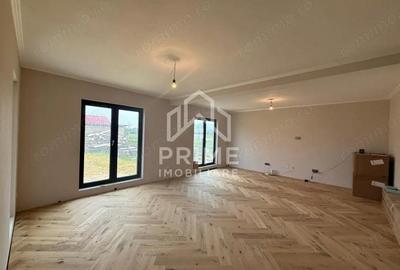 Casă cu 7 camere cu Teren 600 Mp în Ighiu - 11