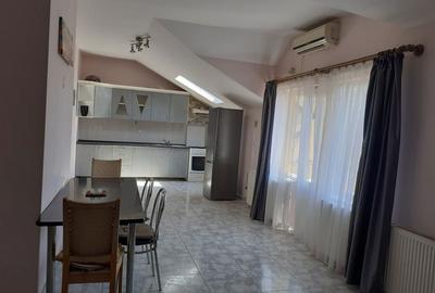 Apartament cu 2 camere decomandat în Intim - 16